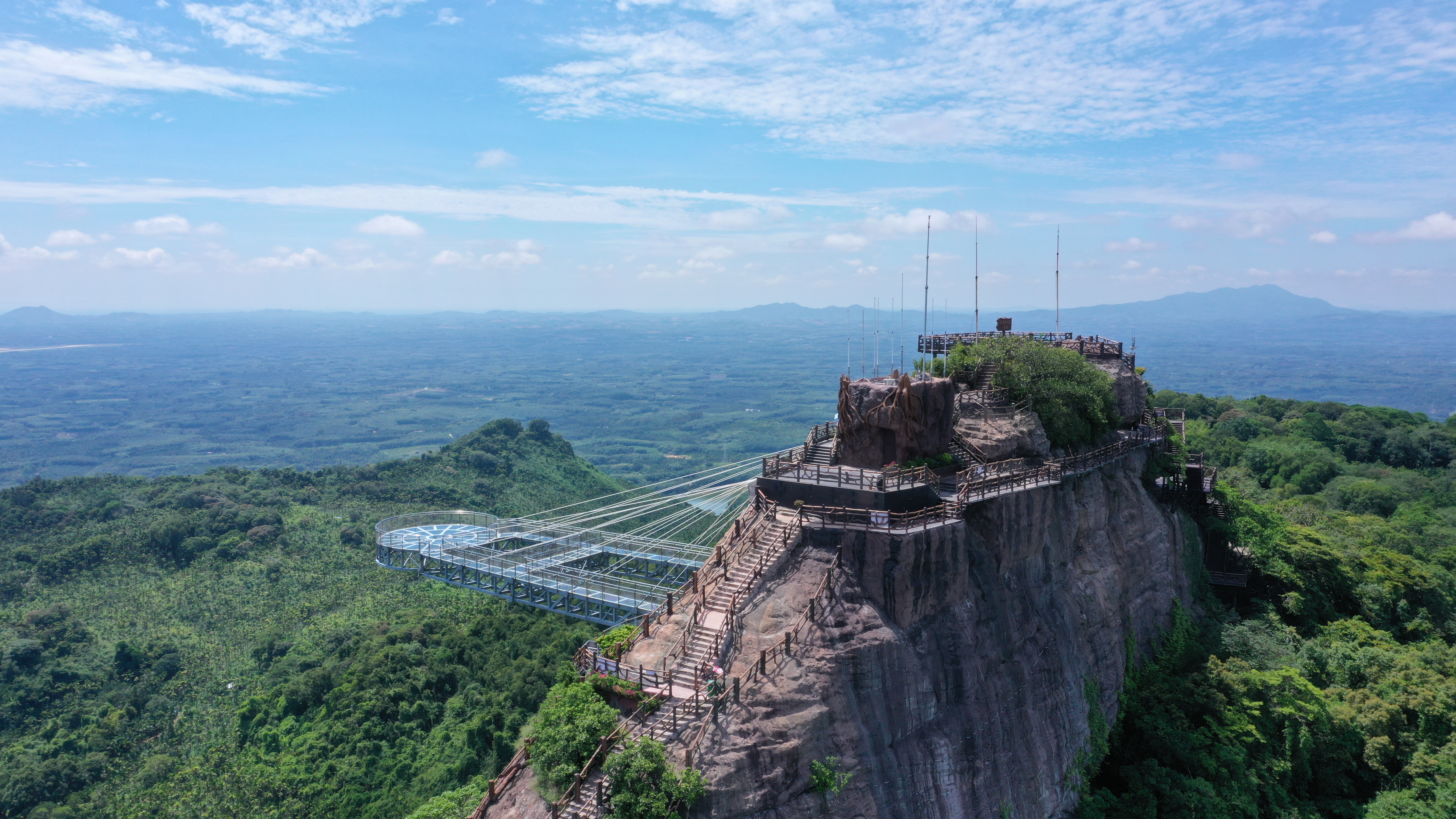 荣获海南省优秀旅游景区